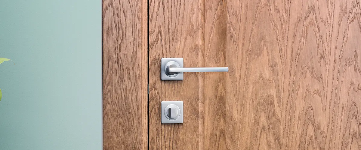 door with handle close up